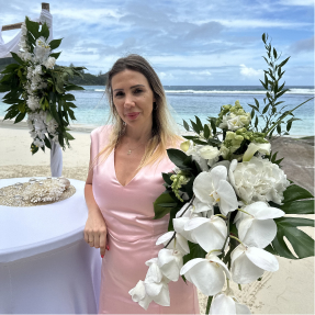 beach wedding planner